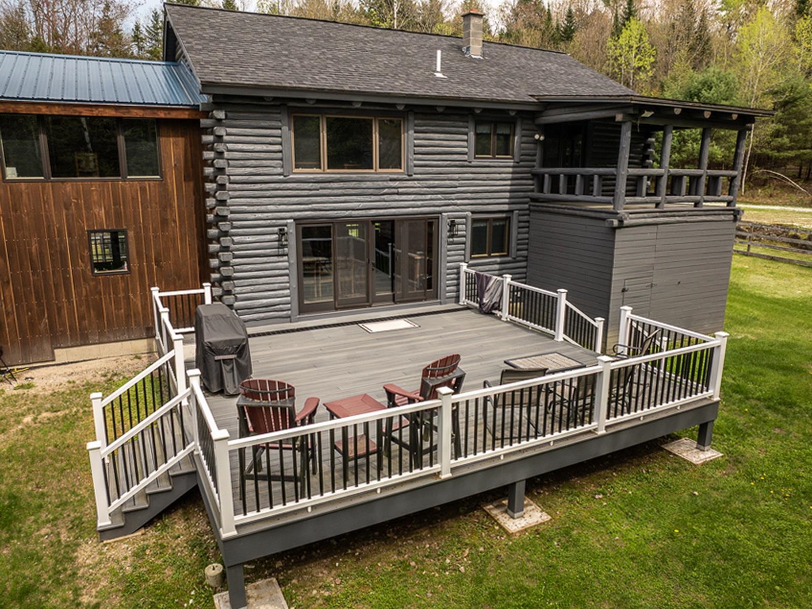 42 Chickadee Lane