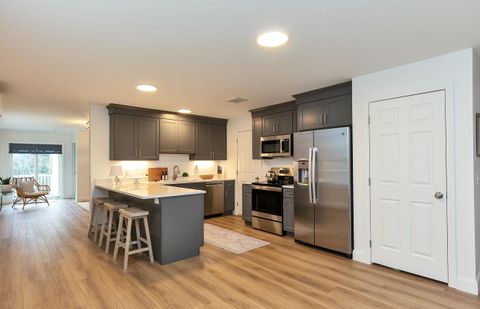 27 Trails Edge Common Peterborough NH 03458