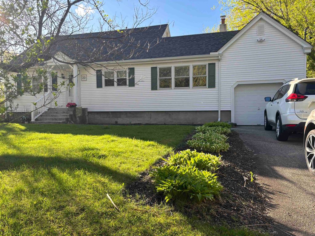 Photo of 23 Jericho Road, Pelham, NH 03076 (MLS # 5086874)