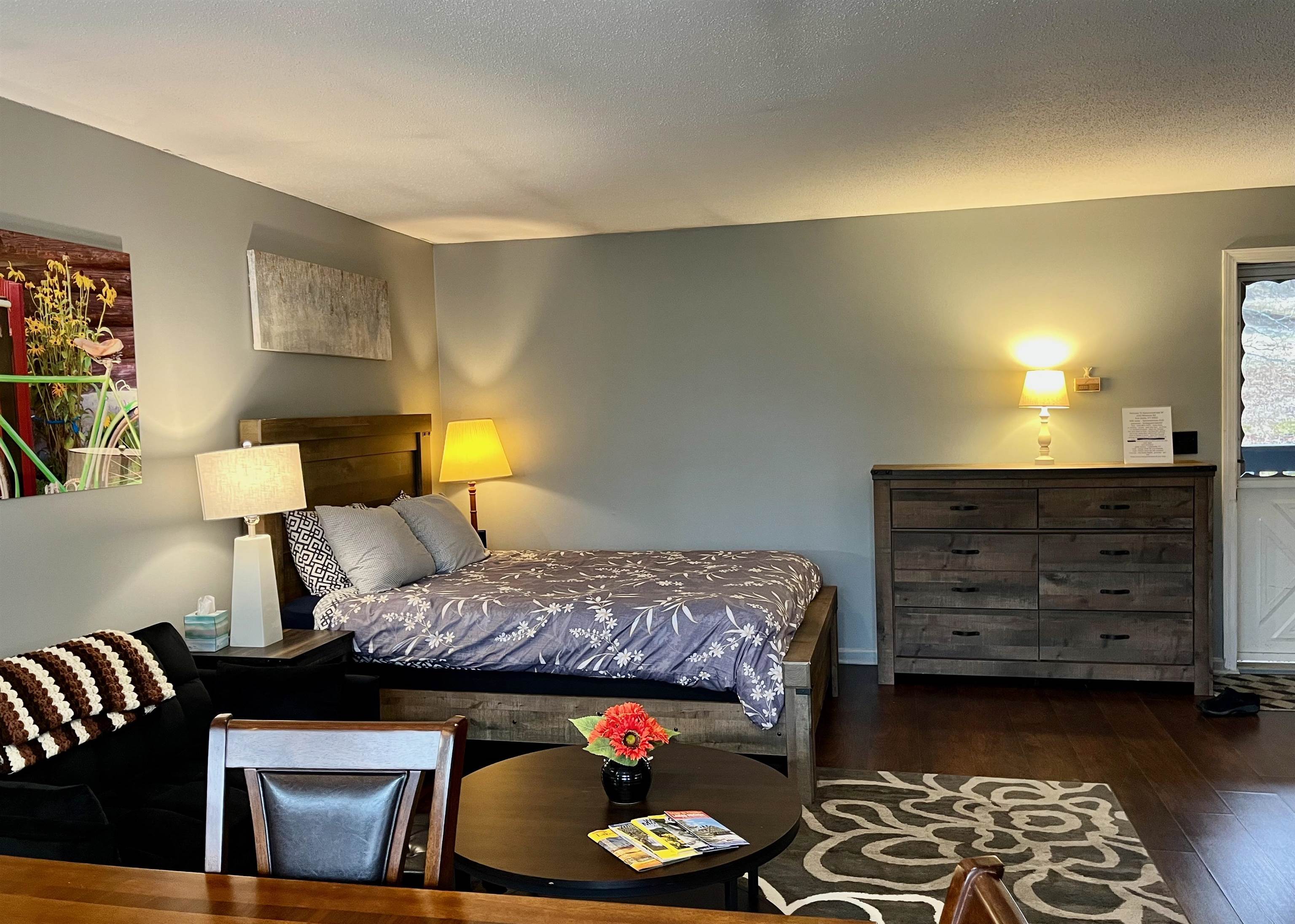 2162 Mountain Road 30