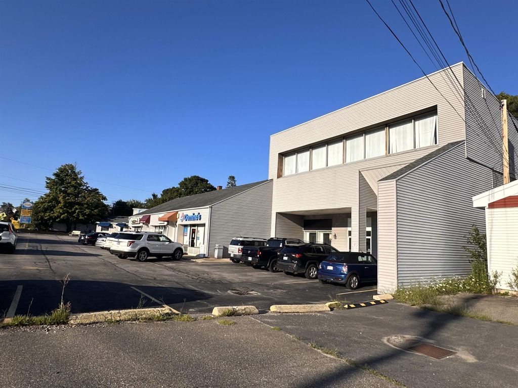 Photo of 725 Lafayette Road #5, Hampton, NH 03842 (MLS # 5026969)