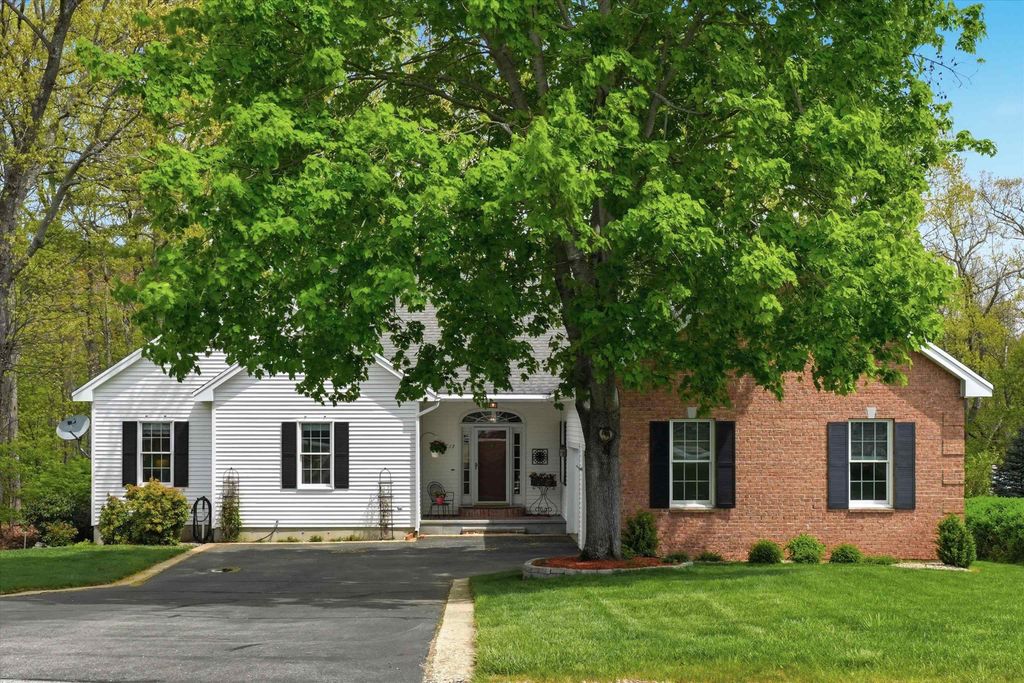 Photo of 17 Village Drive, Atkinson, NH 03811 (MLS # 5088486)