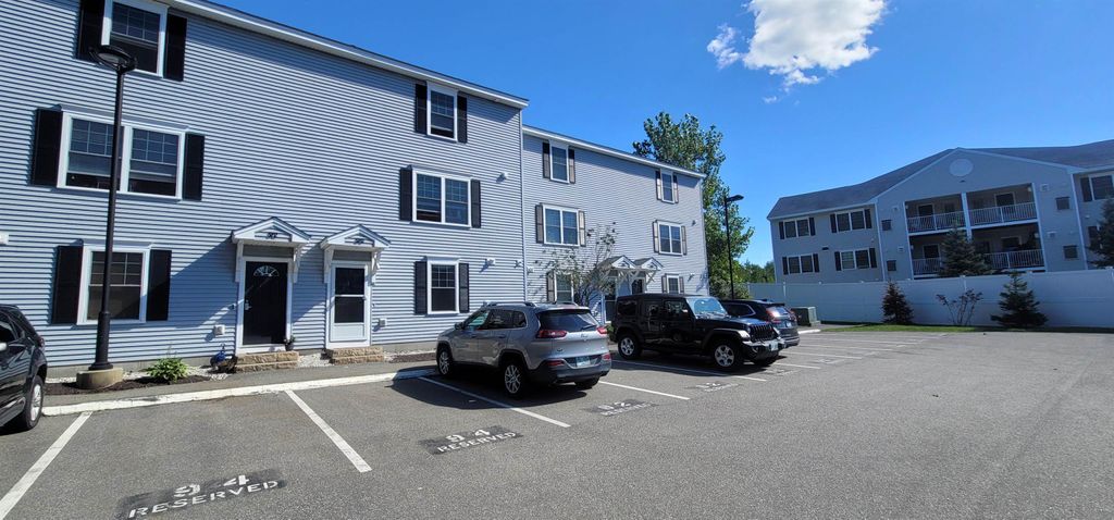 Photo of 90 Karatzas Avenue, Manchester, NH 03104 (MLS # 5064355)