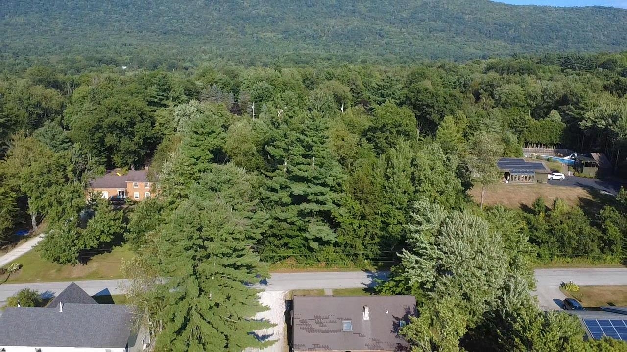 300 West Ridge Terrace 59