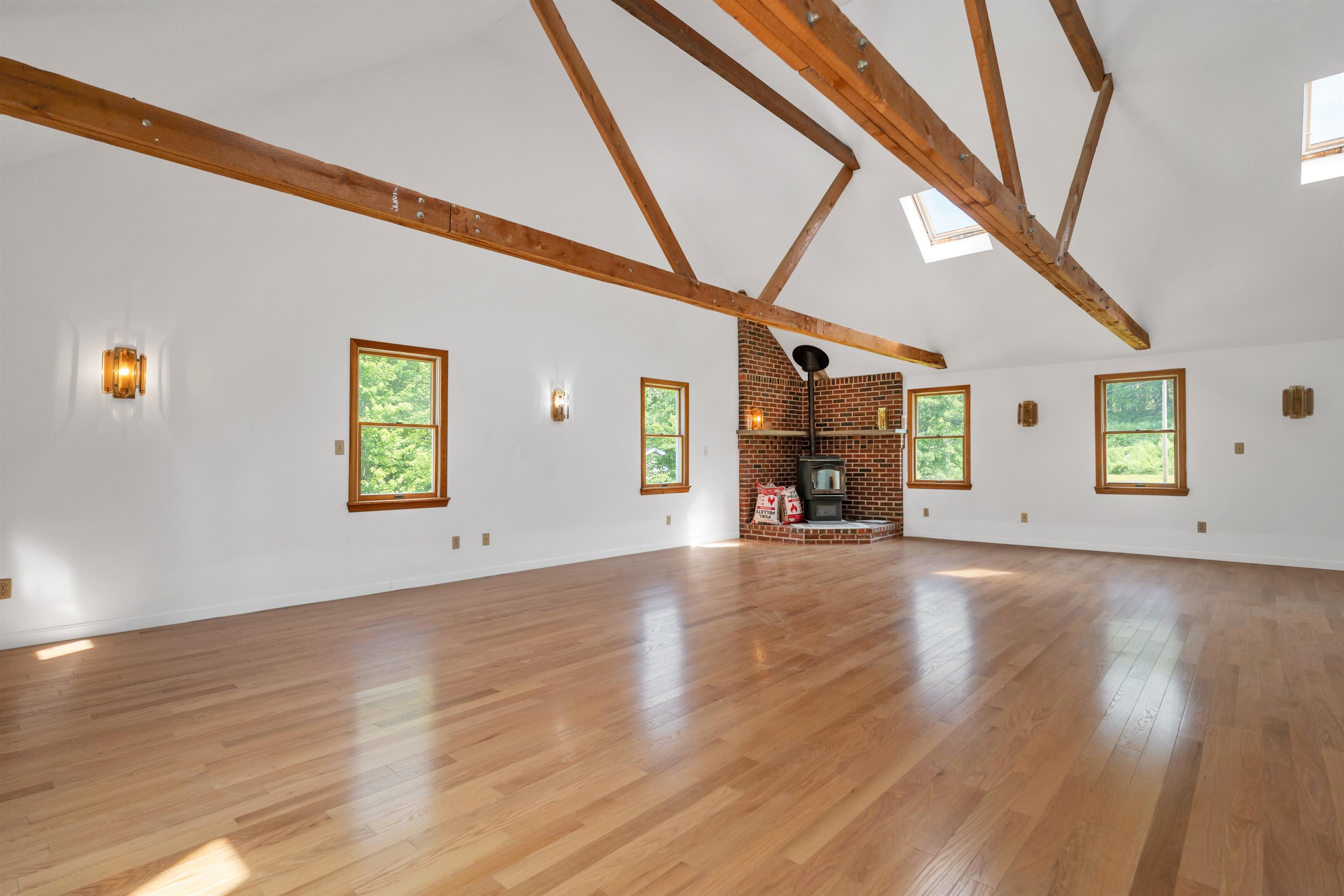 5 Lucerne Drive