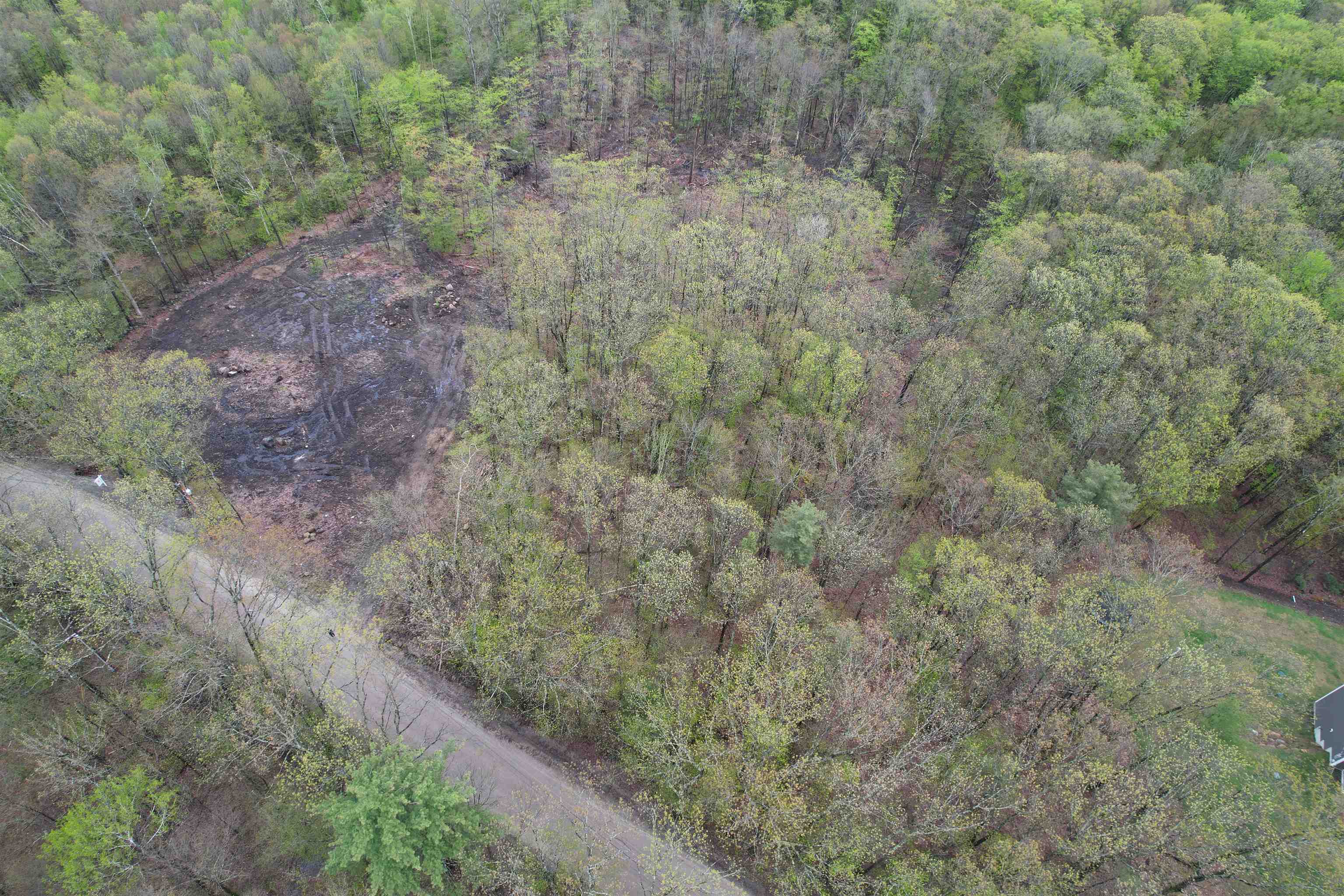 15 Raccoon Hill Road 15-1 & 15-2