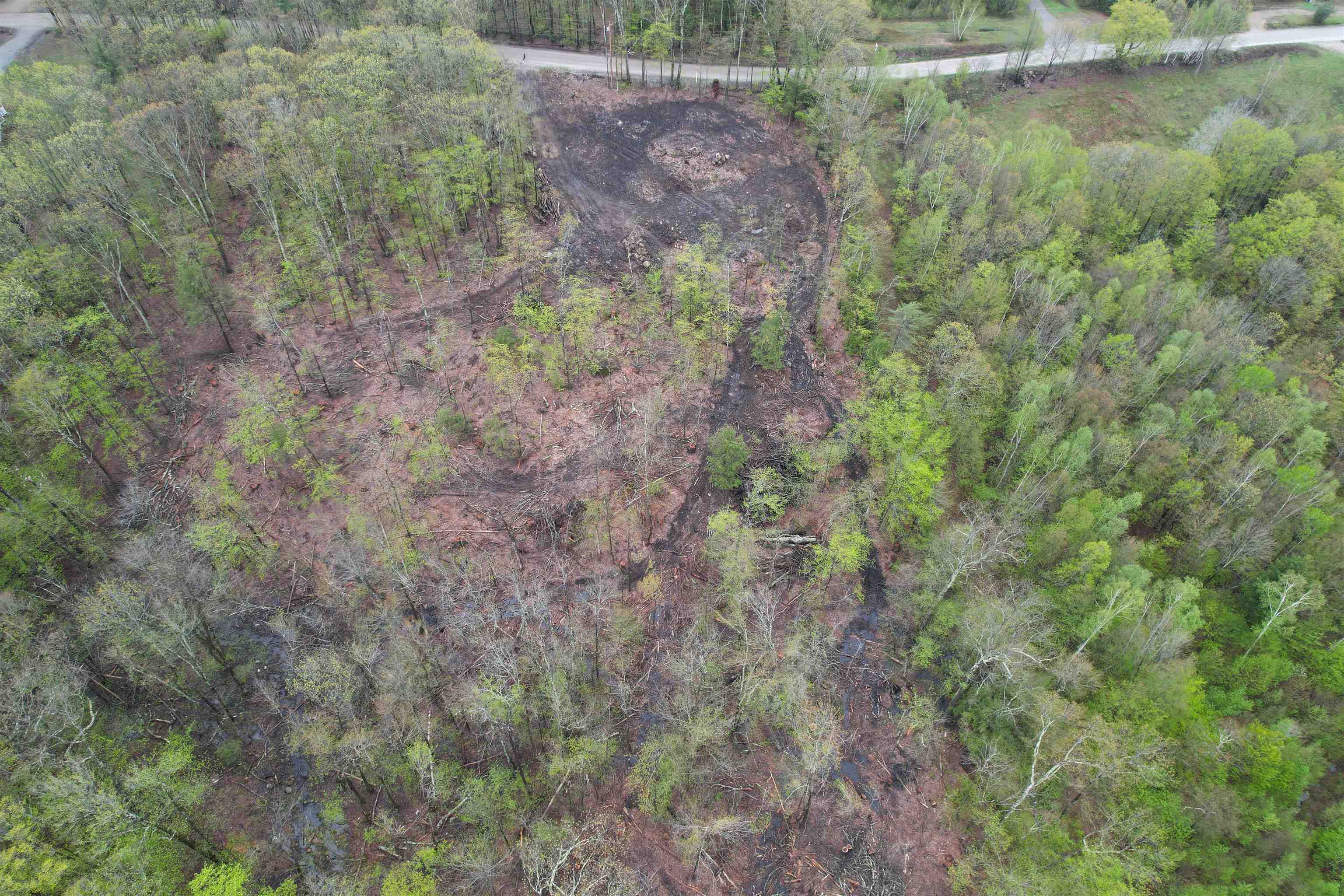 15 Raccoon Hill Road 15-1 & 15-2