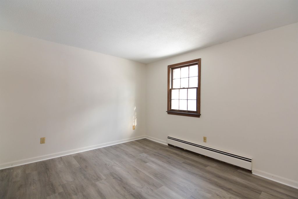 Photo of 3 Holly Lane, Londonderry, NH 03053 (MLS # 5075804)