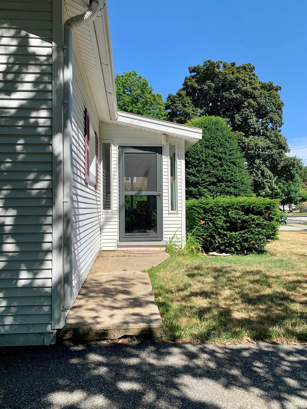 Photo of 67 Cable Road, Rye, NH 03870 (MLS # 5085377)