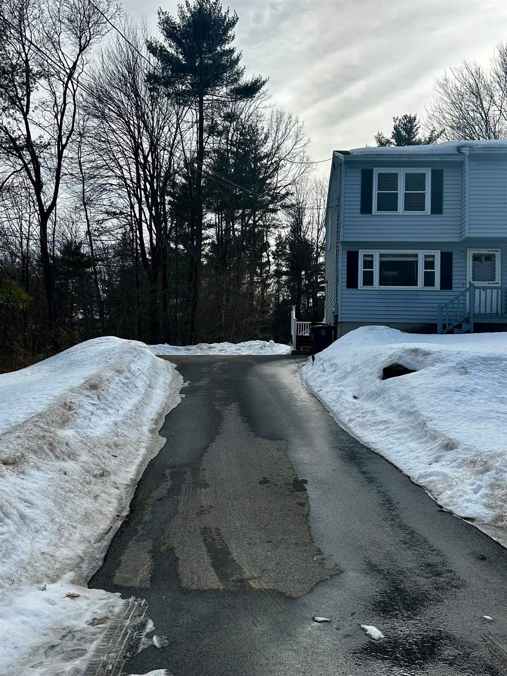 Photo of 162 Tina Drive #B, Pembroke, NH 03275 (MLS # 5078610)