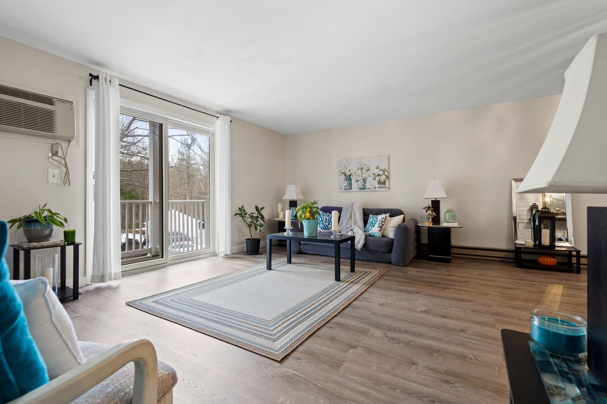39 Ernest Avenue 202