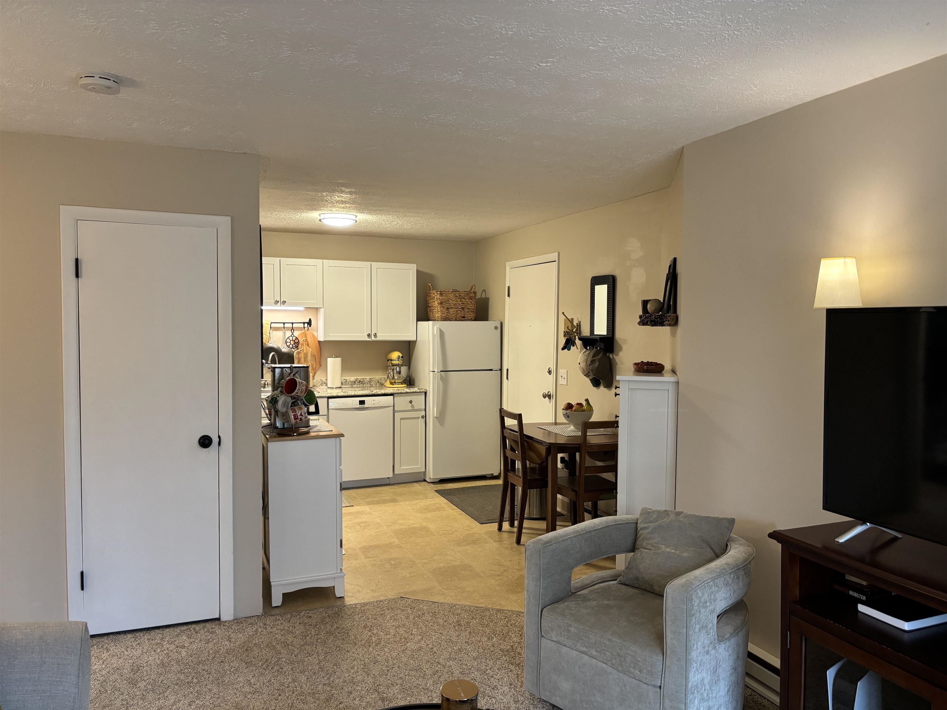 60 Old Hackett Hill Road 2D