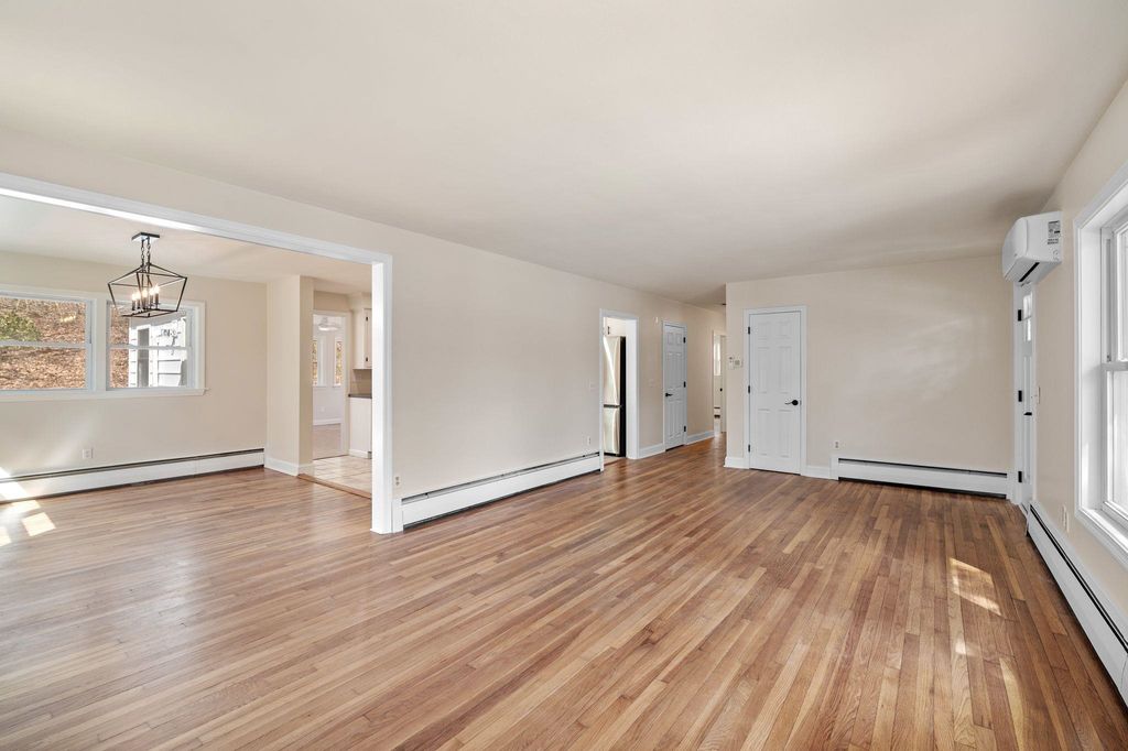 Photo of 282 Wallace Road, Bedford, NH 03110 (MLS # 5084935)