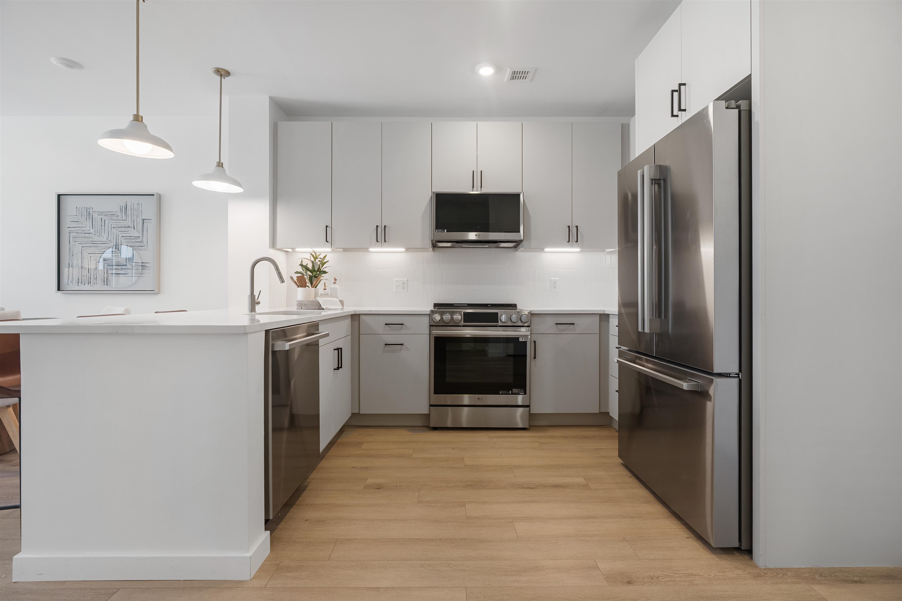 80 Constitution Avenue 214