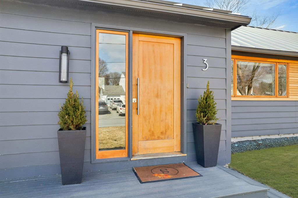 Photo of 3 Woodmore Drive, Hanover, NH 03755 (MLS # 5081455)