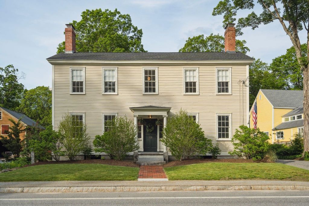 Photo of 136 Main Street, Francestown, NH 03043 (MLS # 5044658)