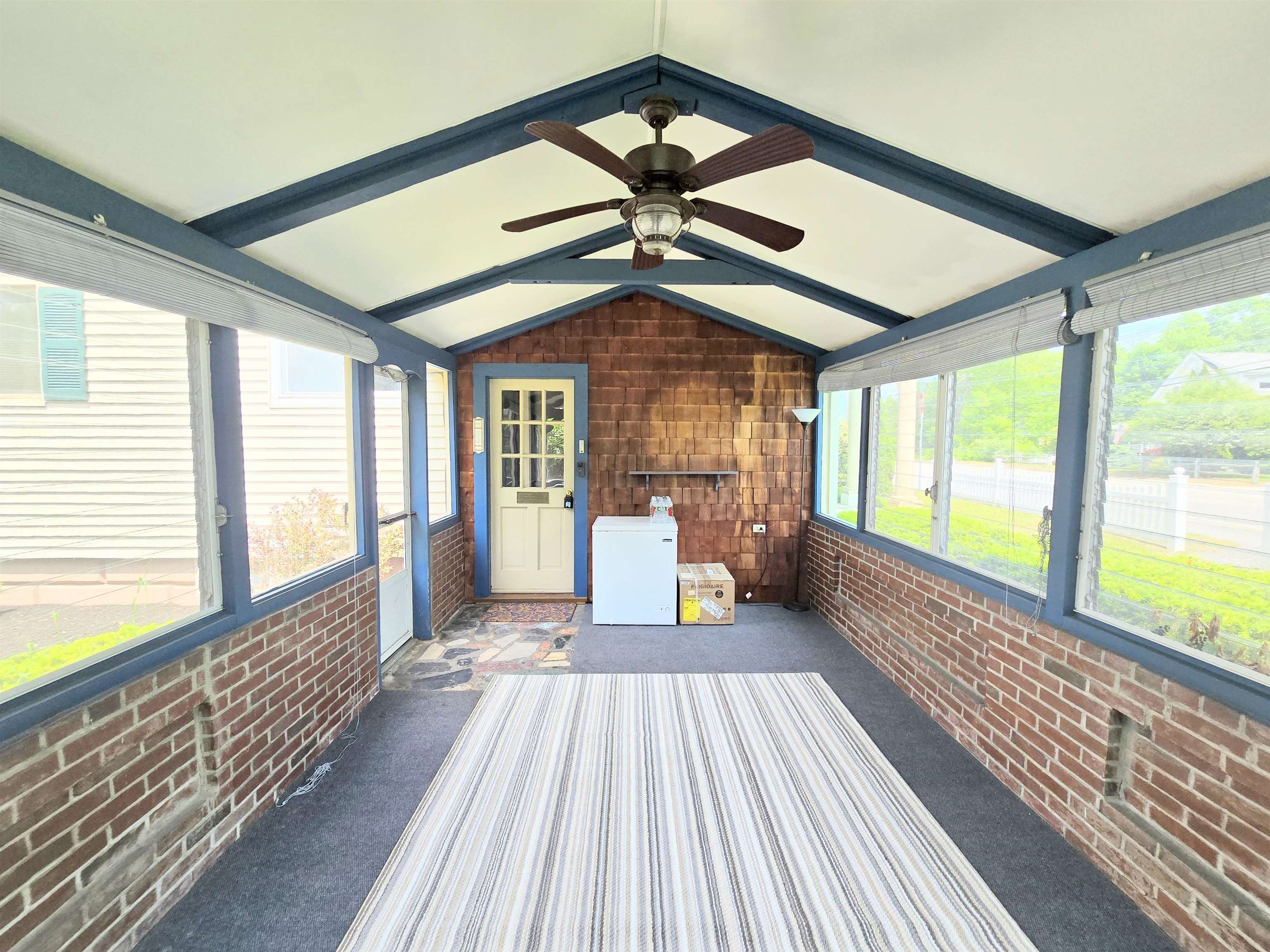 Concord, New Hampshire 03301, United States, 3 Bedrooms Bedrooms, ,2 BathroomsBathrooms,Residential,Pending,140366