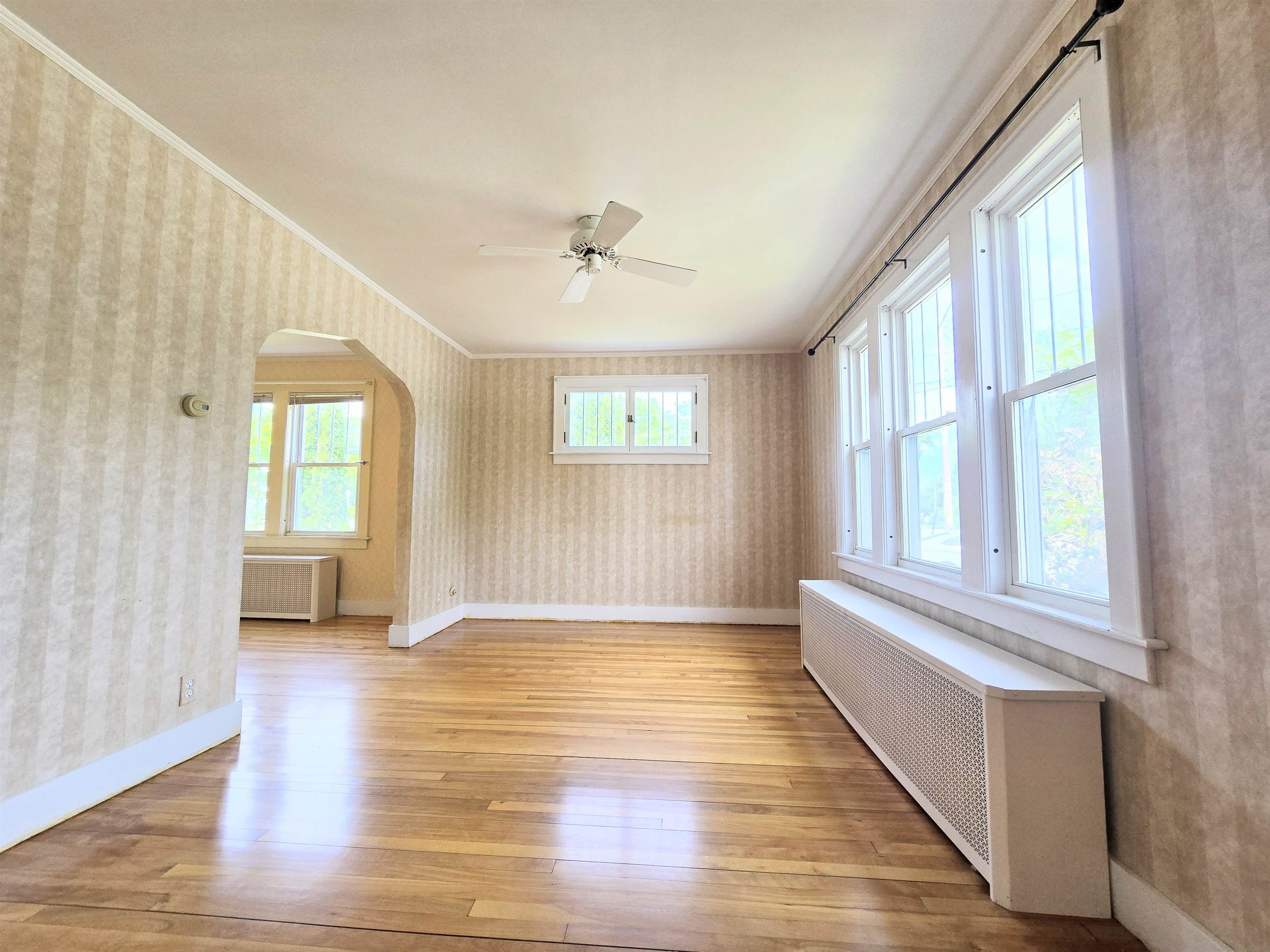 Concord, New Hampshire 03301, United States, 3 Bedrooms Bedrooms, ,2 BathroomsBathrooms,Residential,Pending,140366