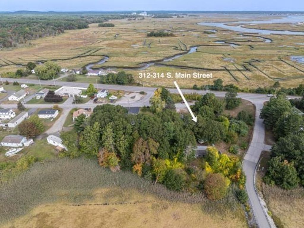 Photo of 312 S Main Street, Seabrook, NH 03874 (MLS # 5063960)