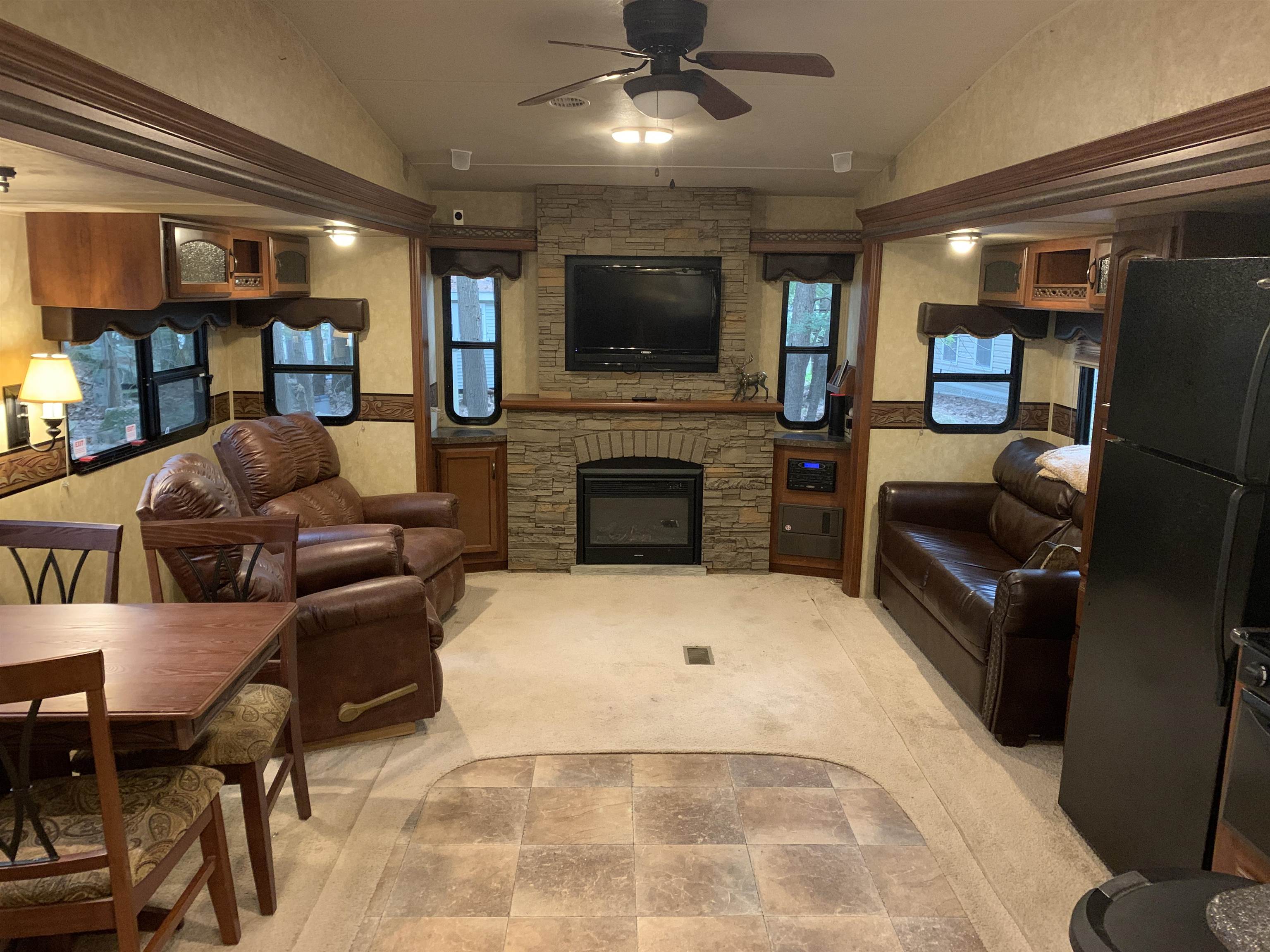 591 Weirs Boulevard 99