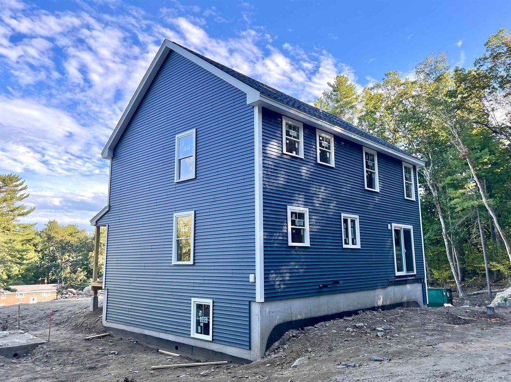 Photo of 187 No. Main Street, Salem, NH 03079 (MLS # 5061835)