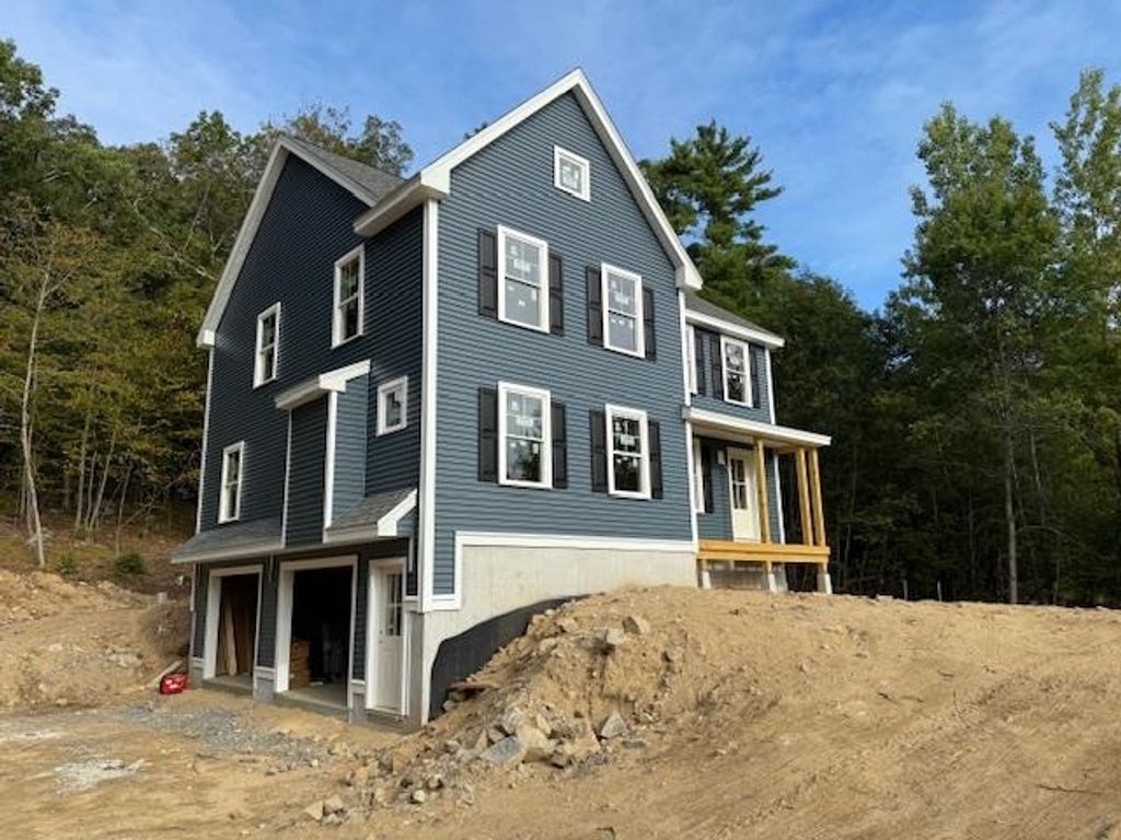 Photo of 187 No. Main Street, Salem, NH 03079 (MLS # 5061835)