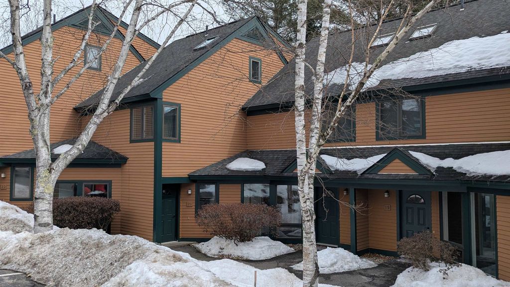 Photo of 9 Mountain Sun Way #21-B, Waterville Valley, NH 03215 (MLS # 5079298)