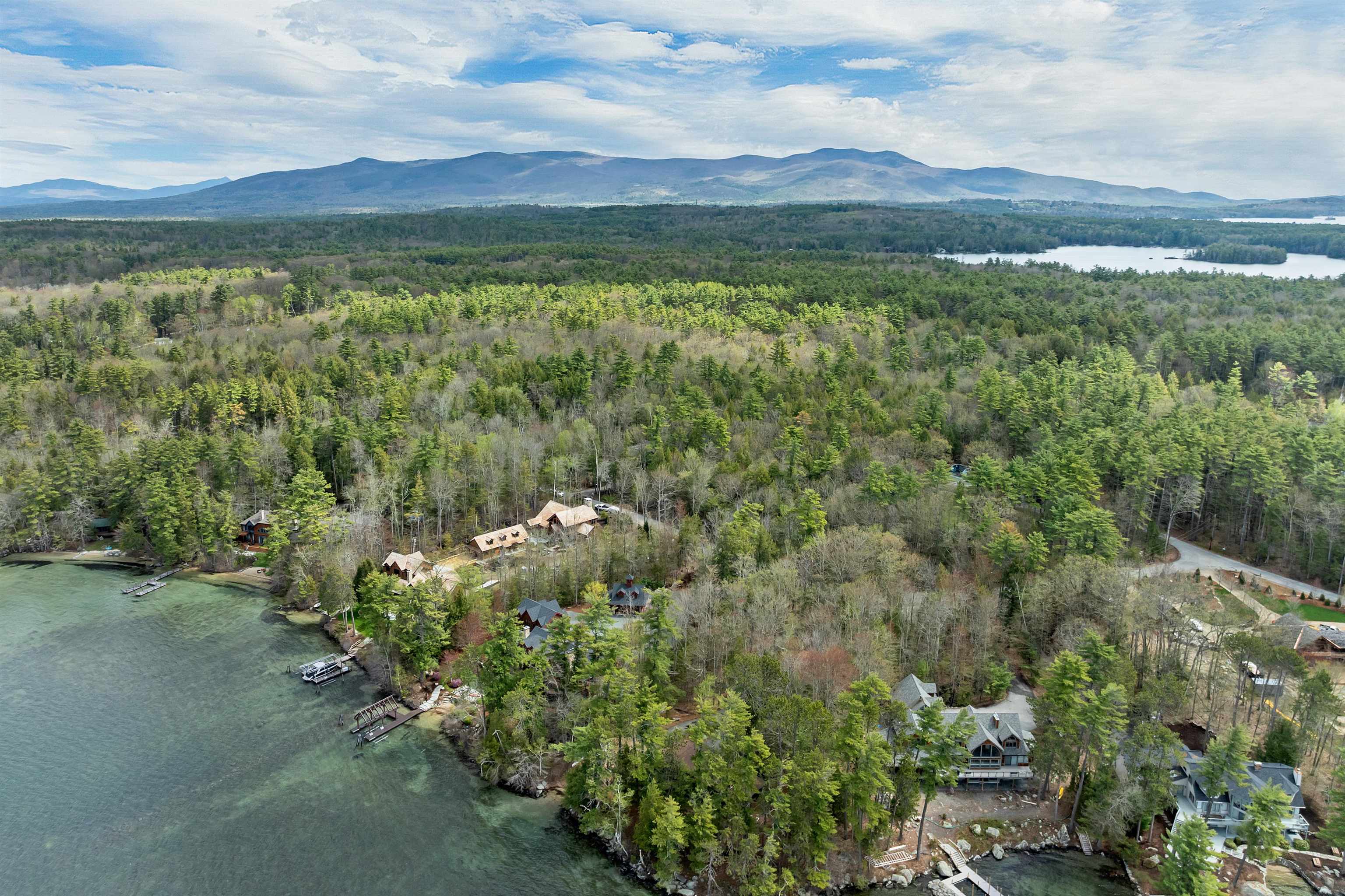 East Spur/Rocky Shore Road