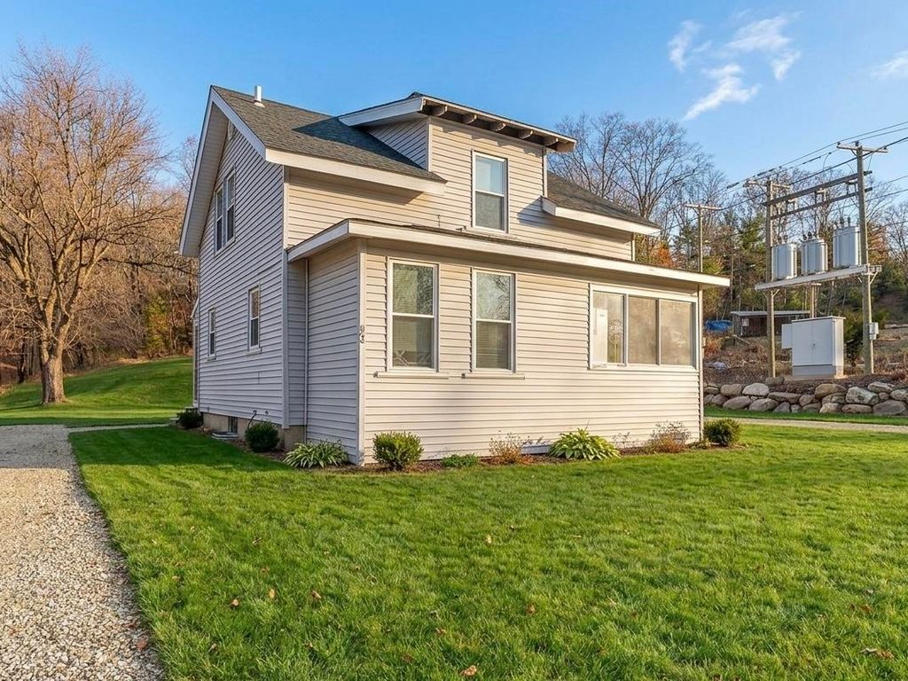 Photo of 82 Howard Street, Winchester, NH 03470 (MLS # 5080764)