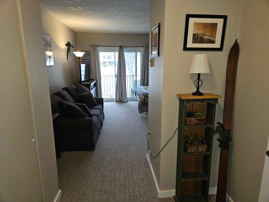 Photo of 36 Lodge Road #D115, Lincoln, NH 03251 (MLS # 5032564)