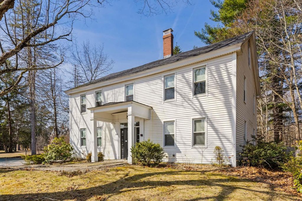 Photo of 180 Main Street, Kingston, NH 03848 (MLS # 5082384)