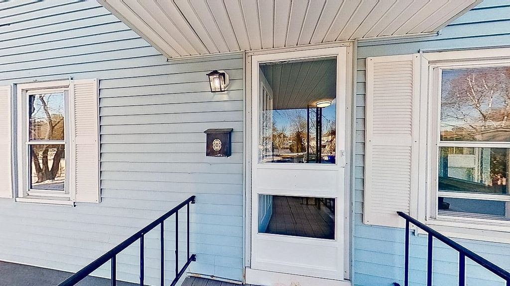 Photo of 3 Edgar Court, Hudson, NH 03051 (MLS # 5072338)