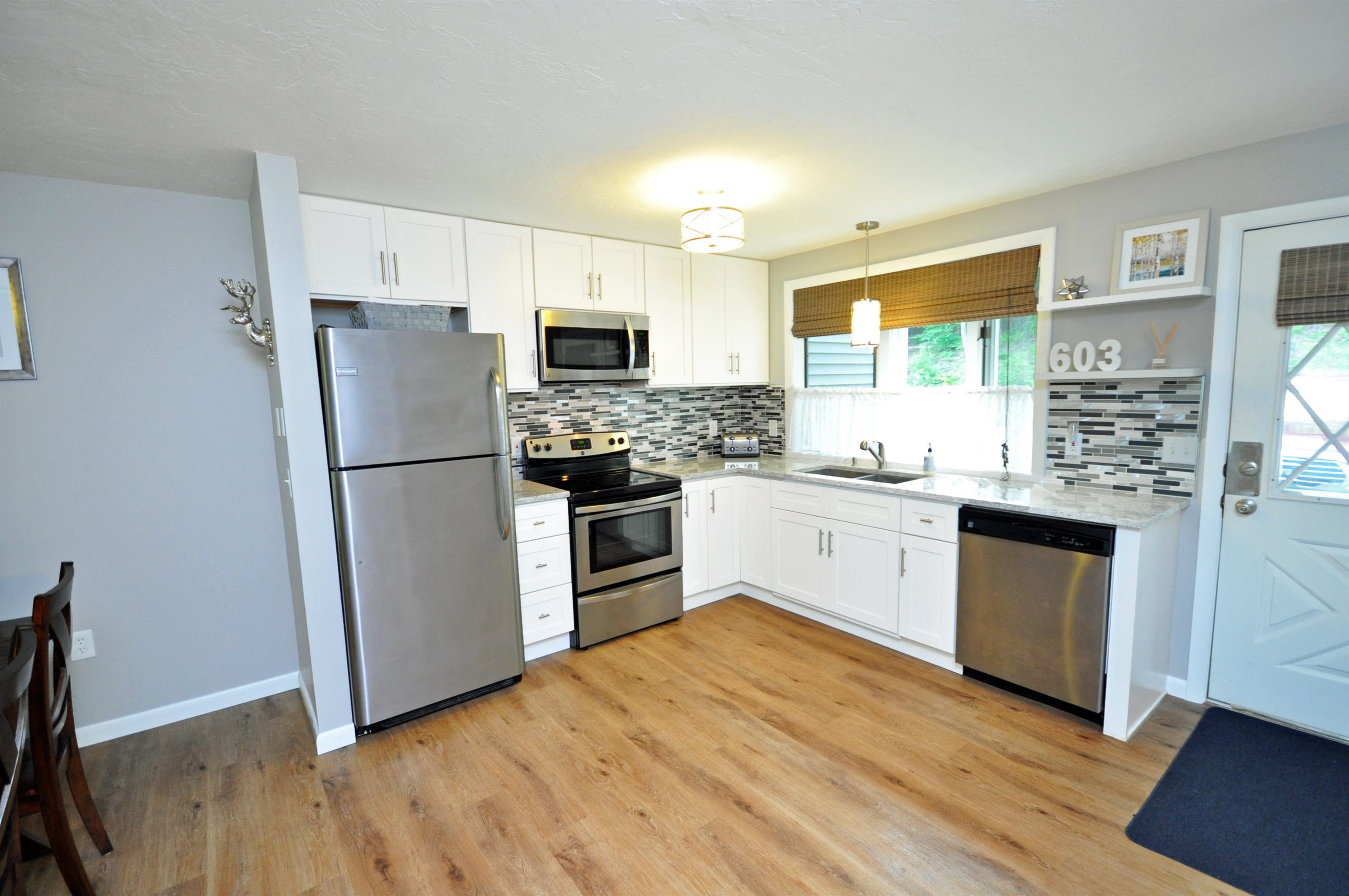 17 Village West Drive 11