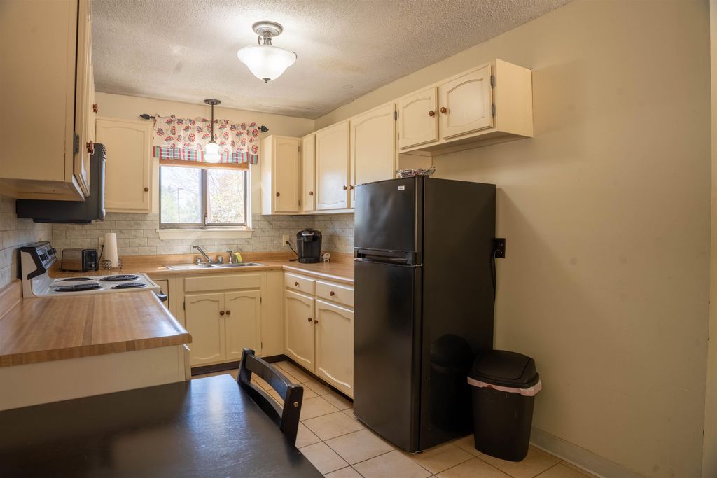 Photo of 422 Wylie Court, Conway, NH 03860 (MLS # 5086019)