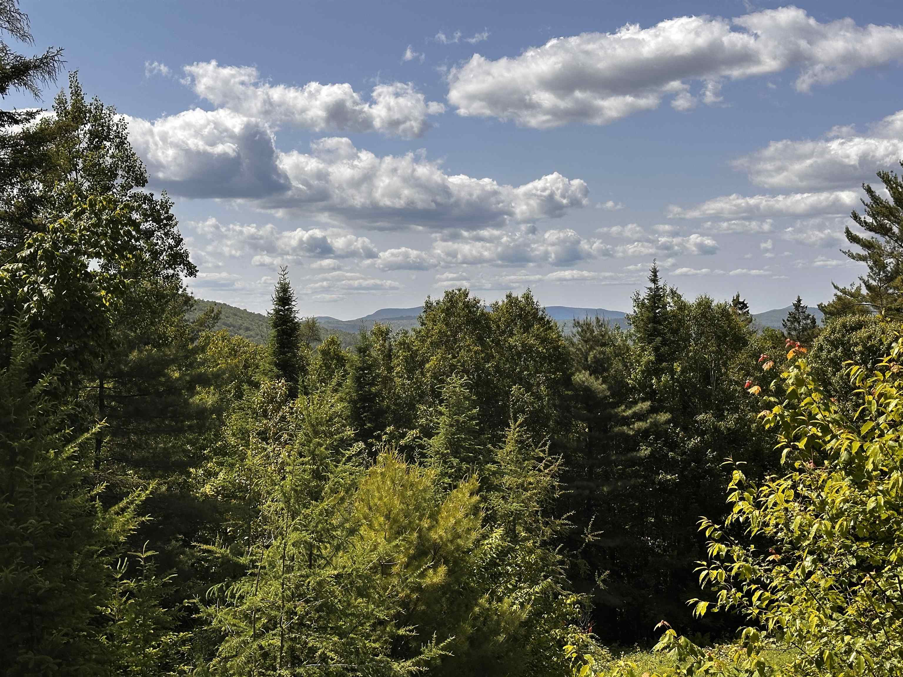 24 Knob Hill Road