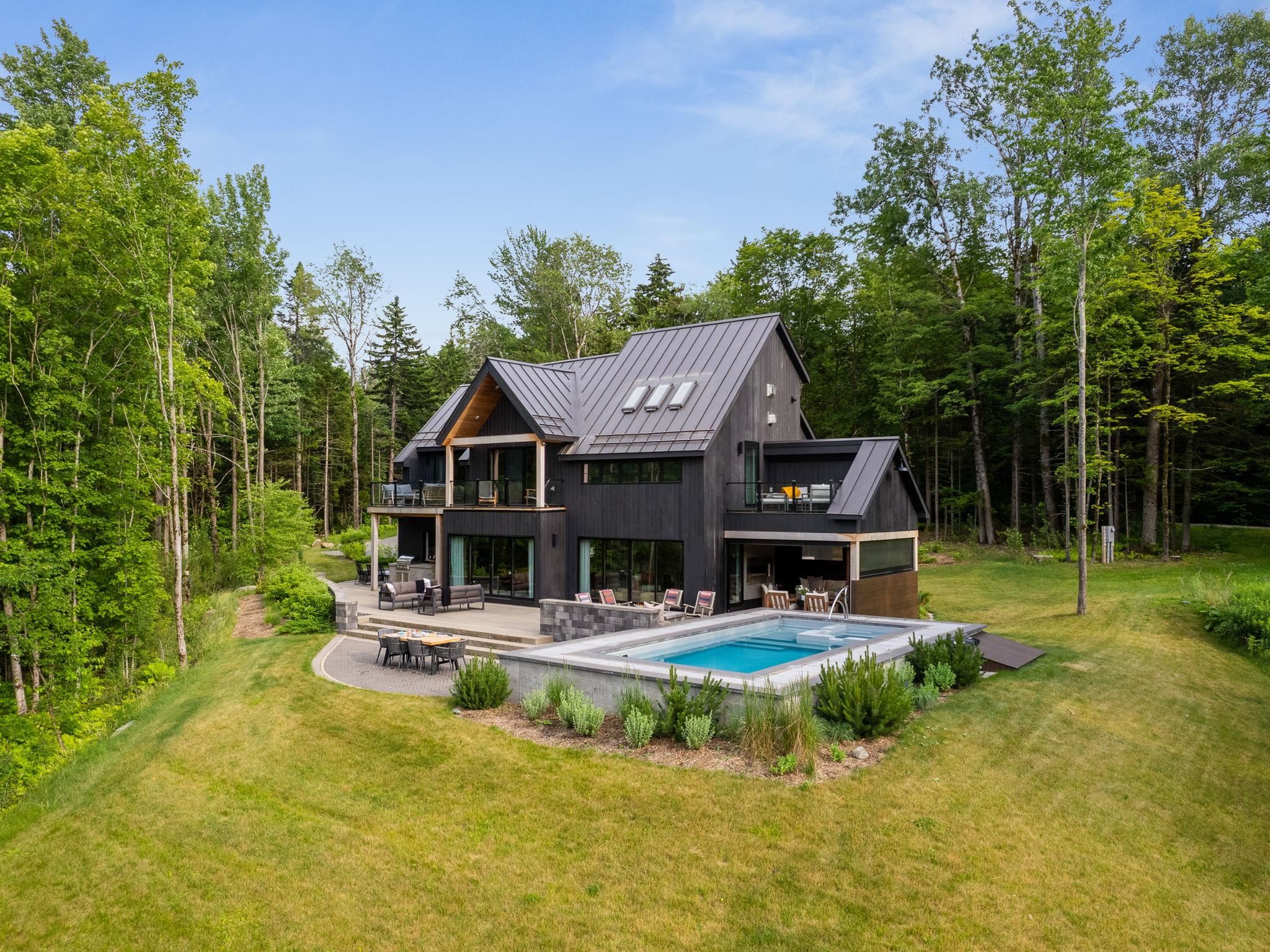 89 Caspar Drive