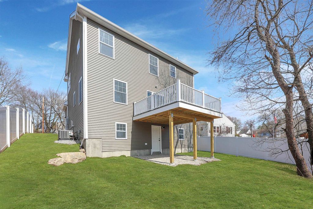 Photo of 157 Garvin Avenue, Manchester, NH 03109 (MLS # 5077222)