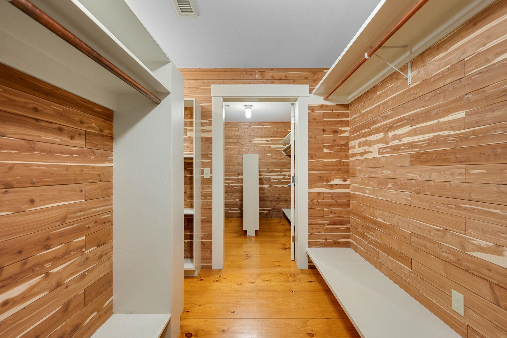 Middlesex, Vermont 05602, United States, 3 Bedrooms Bedrooms, ,5 BathroomsBathrooms,Residential,Active,177541