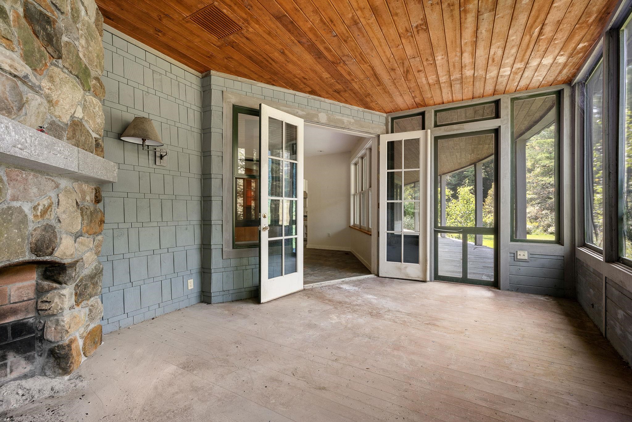 Middlesex, Vermont 05602, United States, 3 Bedrooms Bedrooms, ,5 BathroomsBathrooms,Residential,Active,177541