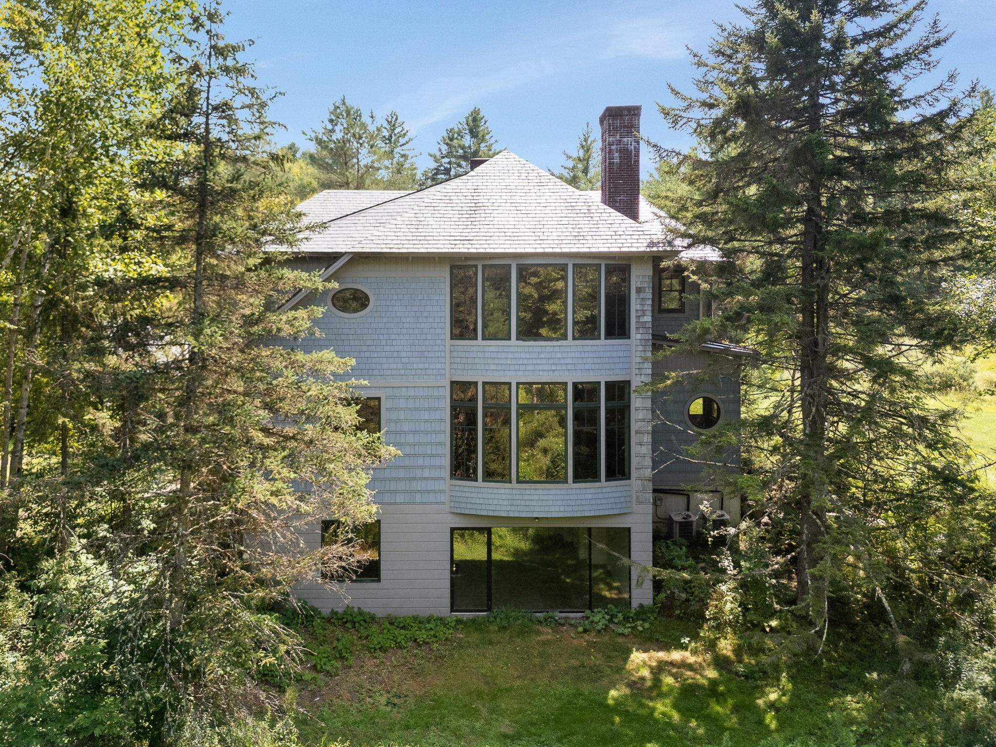 Middlesex, Vermont 05602, United States, 3 Bedrooms Bedrooms, ,5 BathroomsBathrooms,Residential,Active,177541