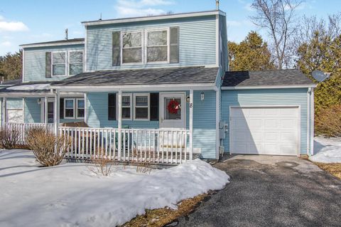 Photo of 8 Arthur Court, Burlington, VT 05401 (MLS # 5078378)