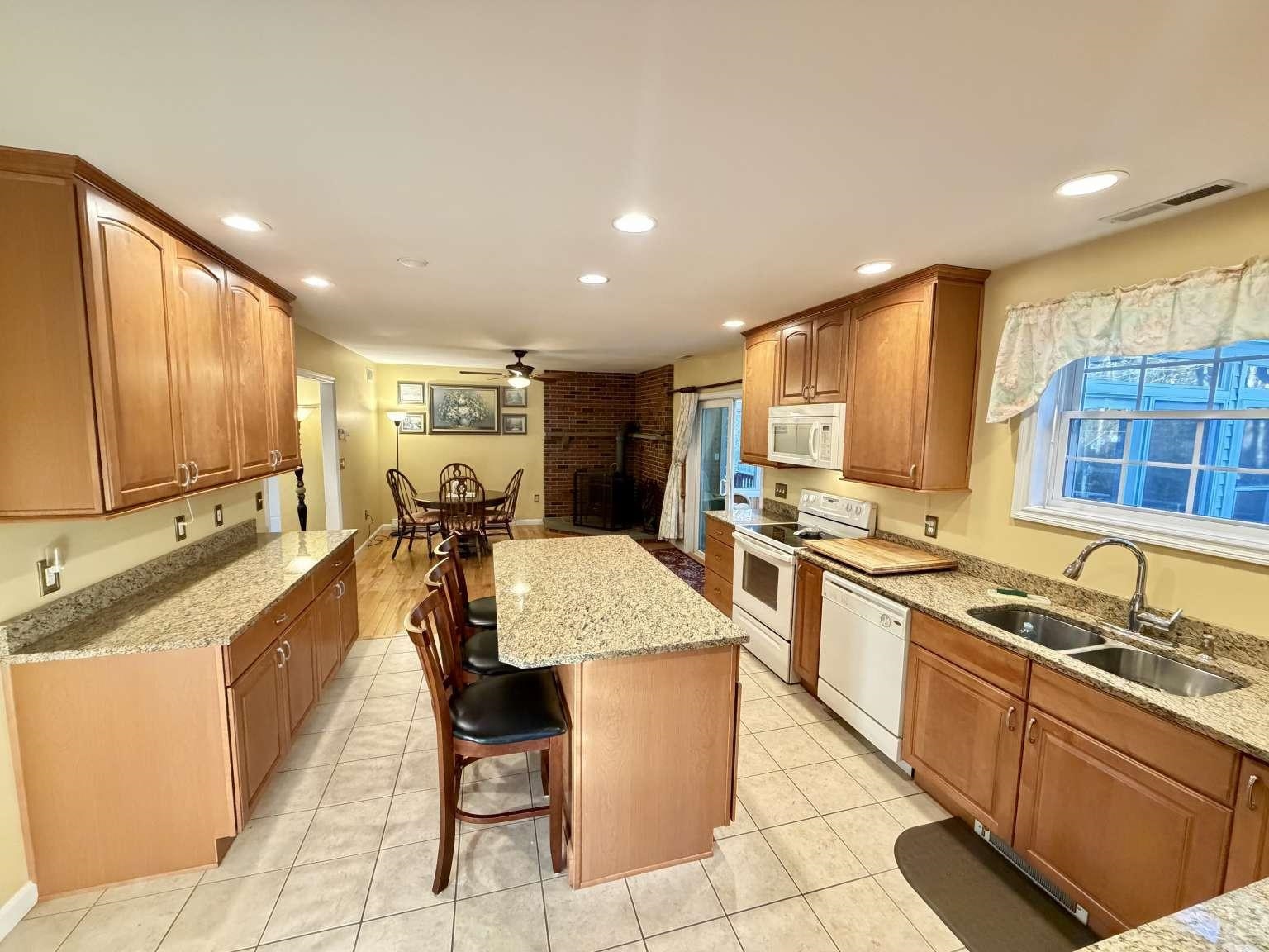 314 Mammoth Road