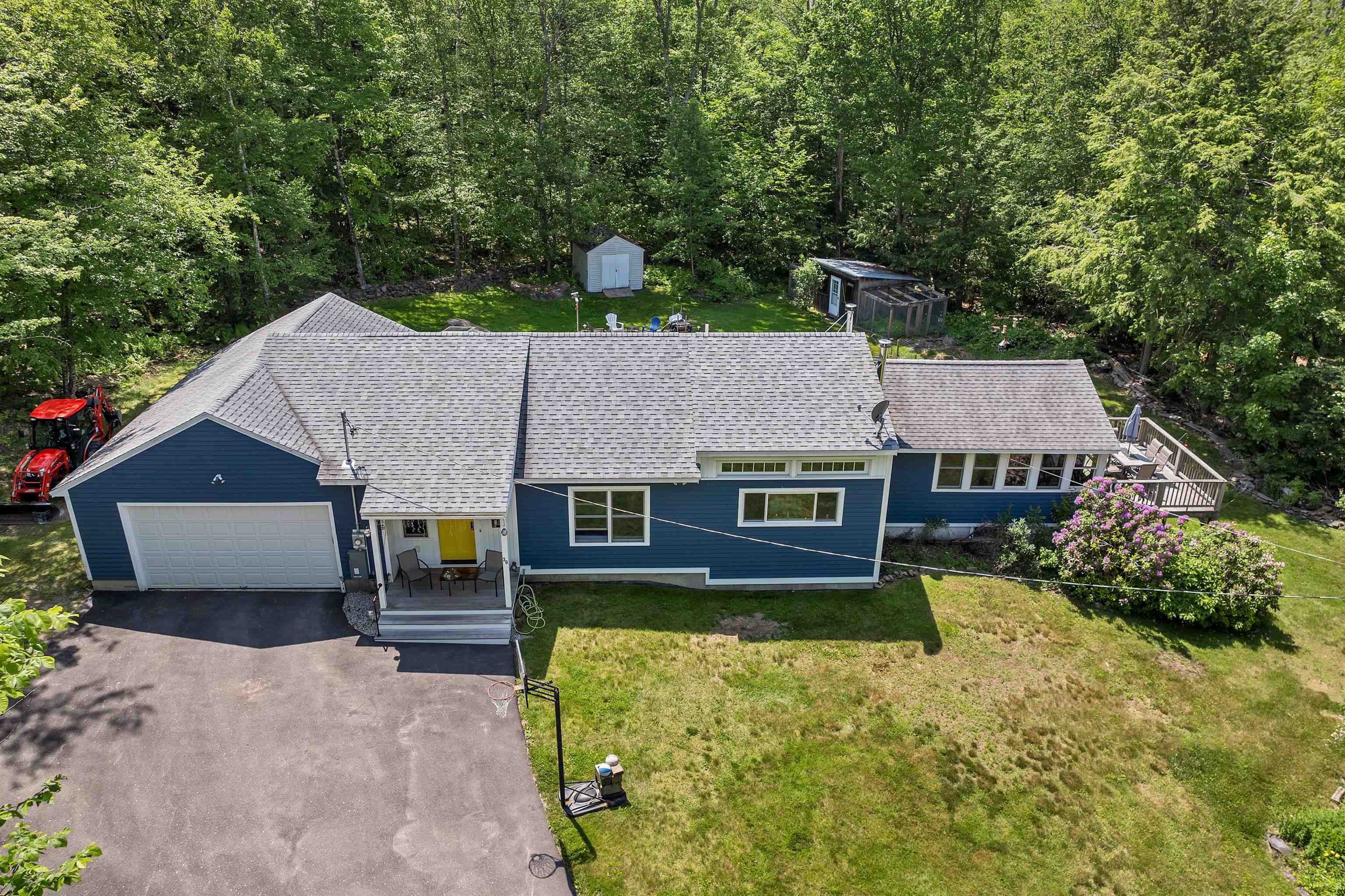 30 Dillon Drive East East