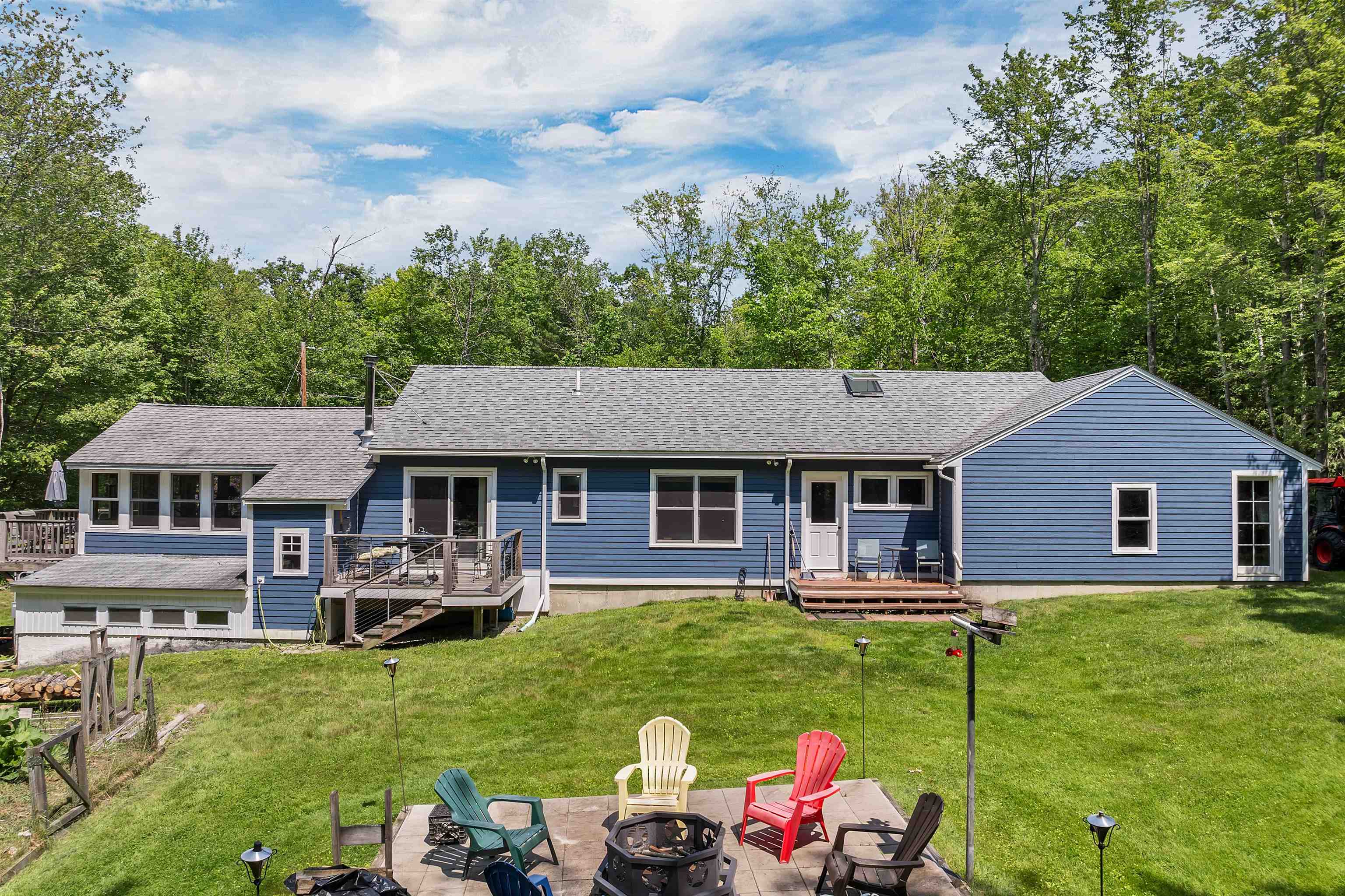 30 Dillon Drive East East