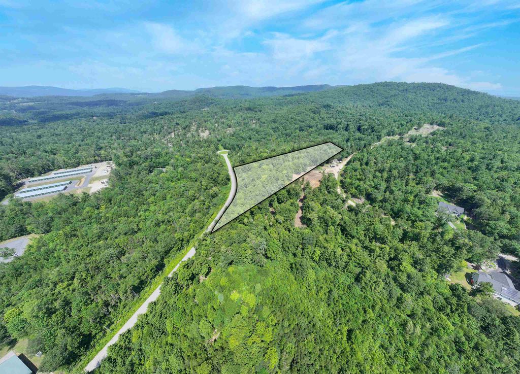 Photo of 7 Lindsay Lane, New Hampton, NH 03256 (MLS # 5052504)