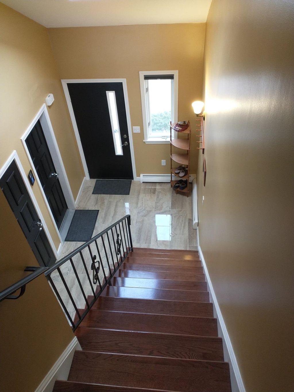 Photo of 37 Tideview Drive, Dover, NH 03820 (MLS # 5061280)