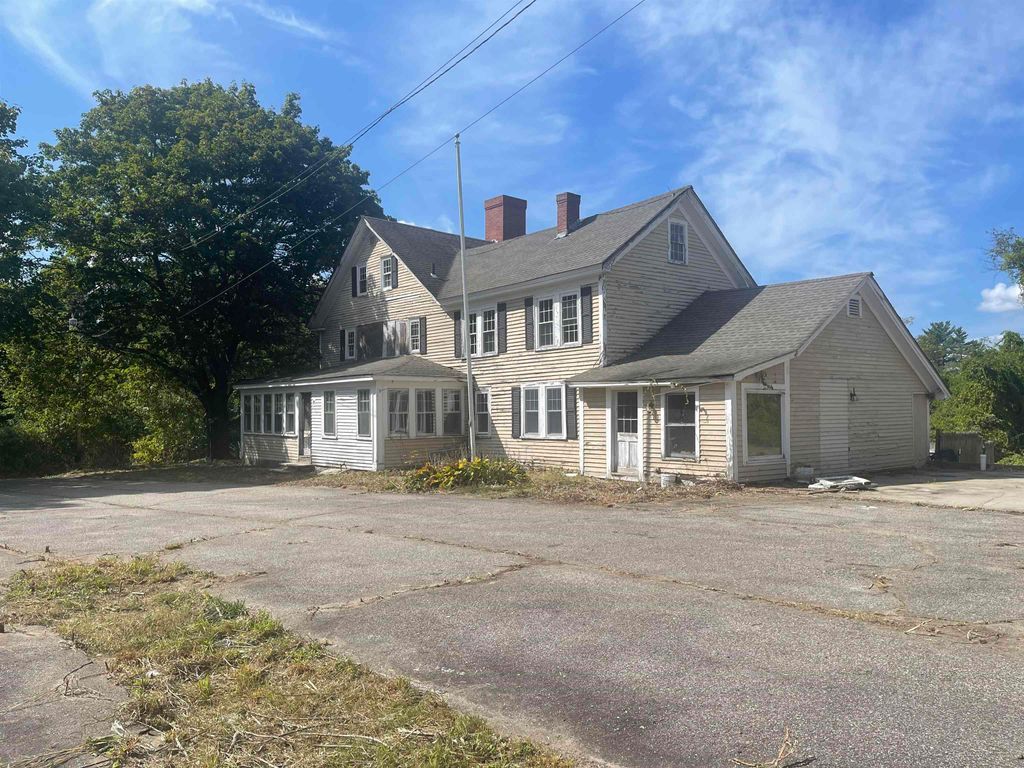 Photo of 221 New Durham Road, Alton, NH 03809 (MLS # 5062543)