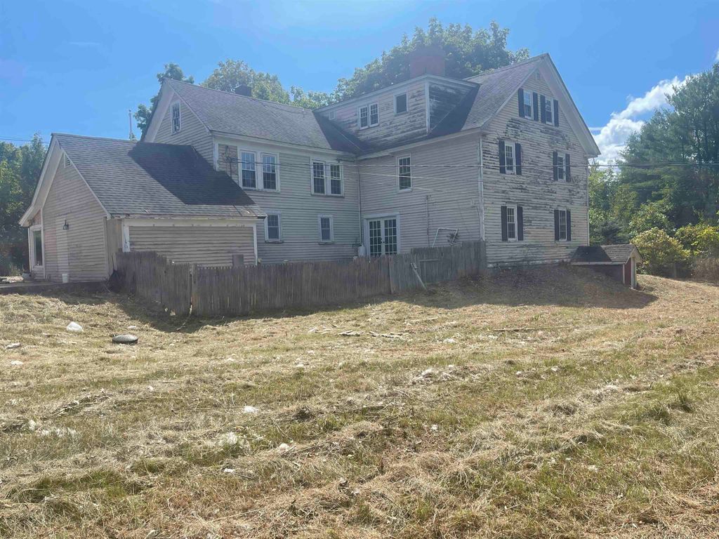 Photo of 221 New Durham Road, Alton, NH 03809 (MLS # 5062543)