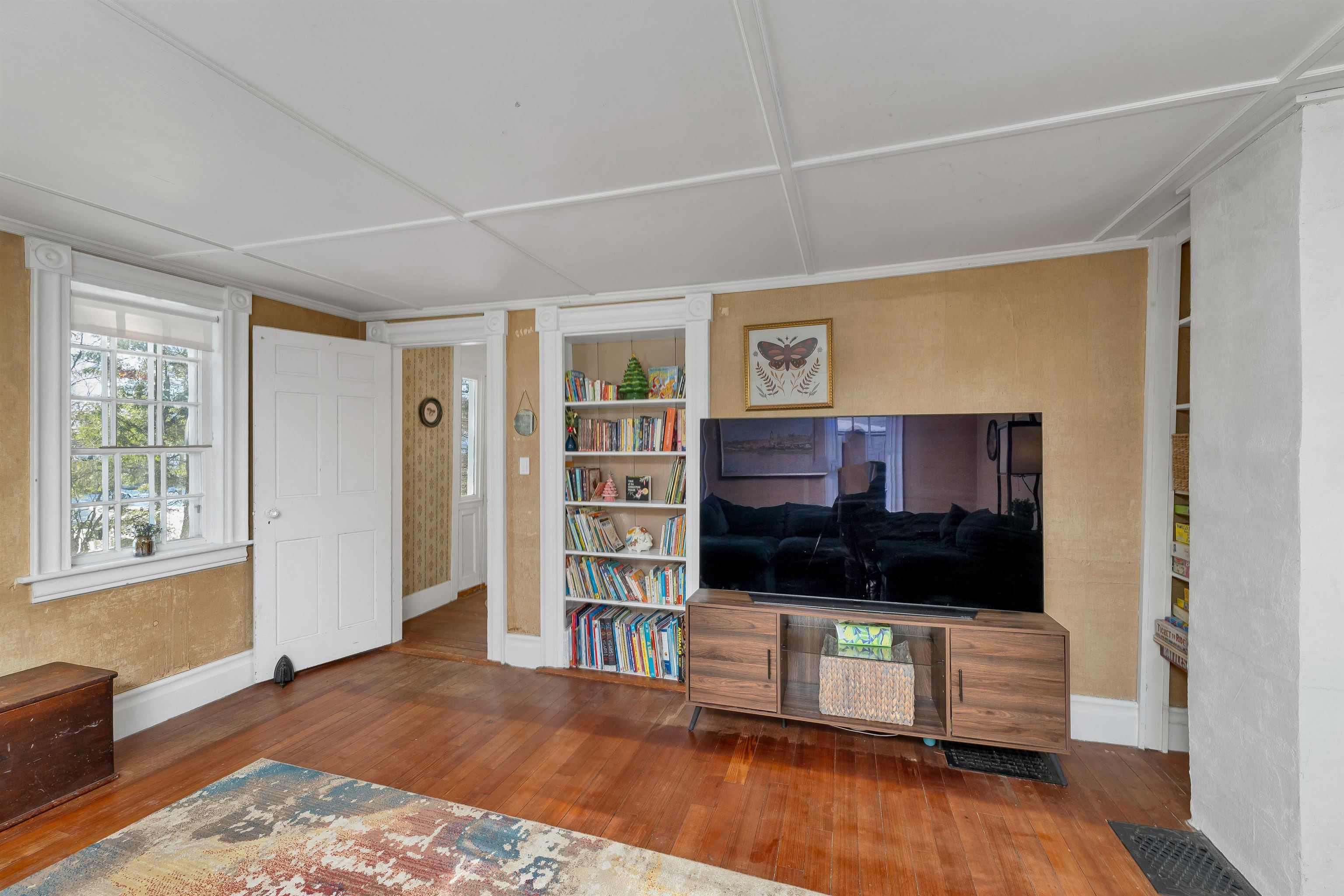 Laconia, New Hampshire 03246, United States, 4 Bedrooms Bedrooms, ,2 BathroomsBathrooms,Residential,Active,253699