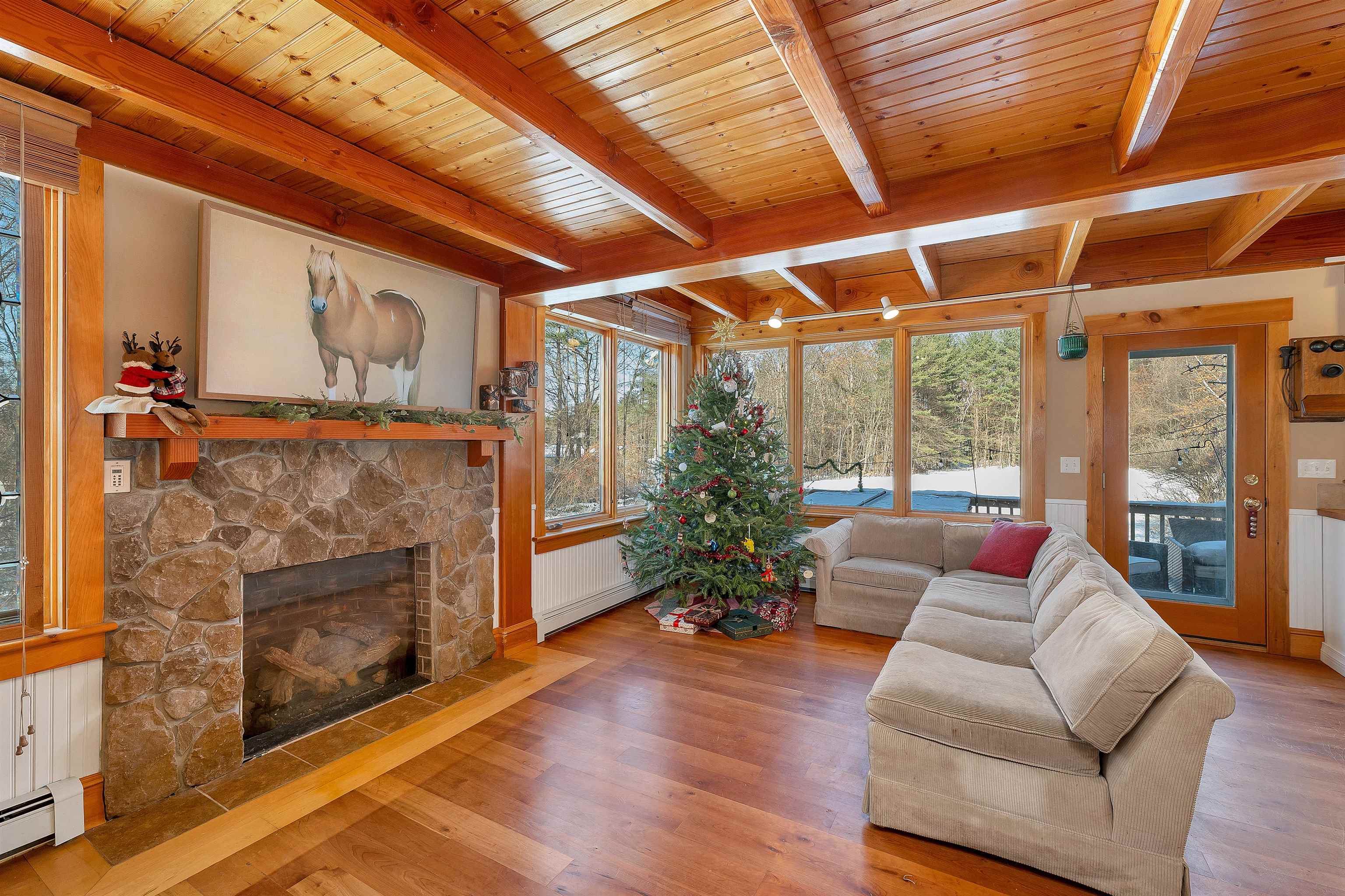 Laconia, New Hampshire 03246, United States, 4 Bedrooms Bedrooms, ,2 BathroomsBathrooms,Residential,Active,253699